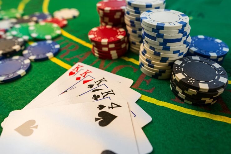 Live Ceme Online dealer table on neon69 login platform